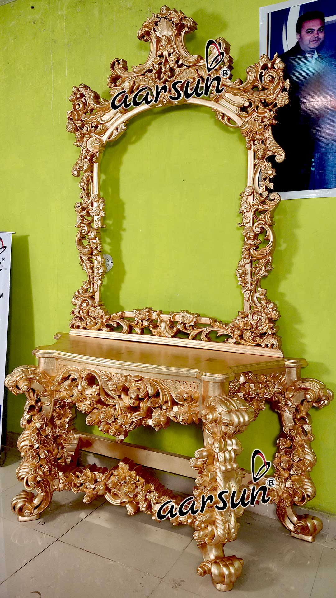 Grand Console with Mirror Frame view 5
