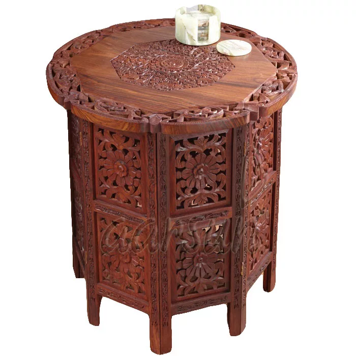 Round Accent Side Table/ End Table